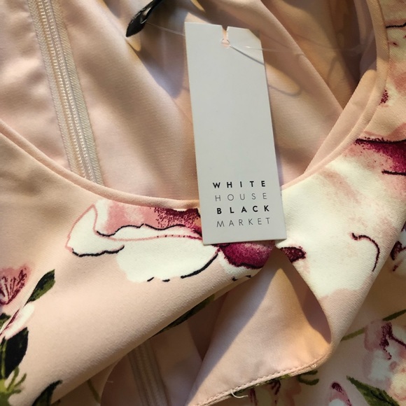 🔥SALE🔥NWOT WHBM Petal-Sleeve Shift Dress - Picture 7 of 11